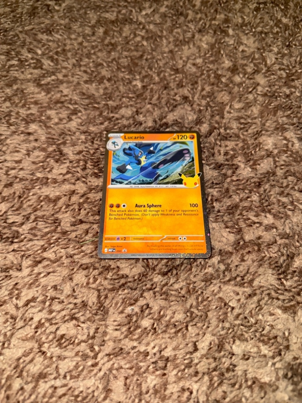 Lucario 095 Cosmos Holo 30th Anniversary Pokemon TCG Card Black Star Promo